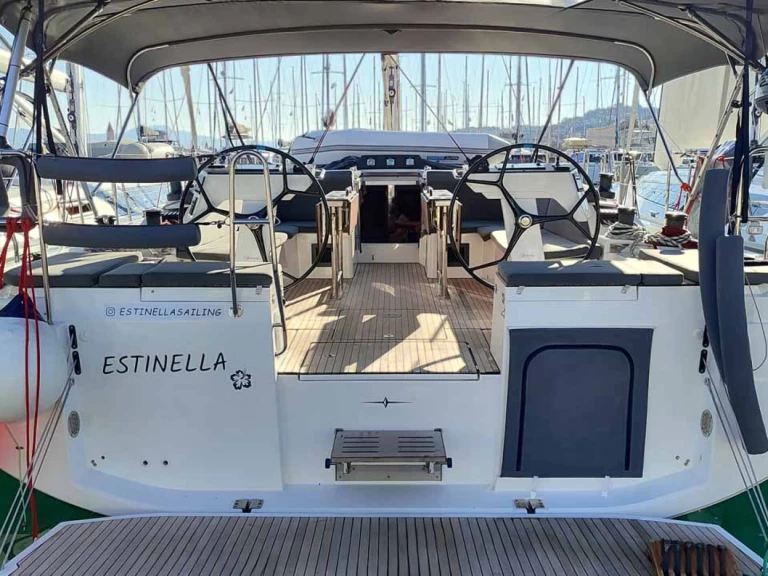 Alquiler de Velero, con o sin patrón Bavaria Trogir