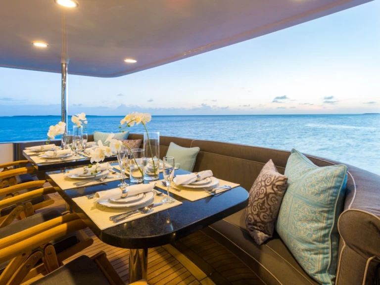 Alquiler San Martín - Crescent UNBRIDLED en SamBoat