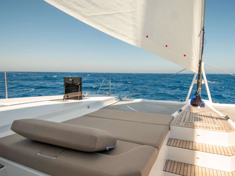 Alquiler Yate de lujo Fountaine Pajot con o sin  título de navegación