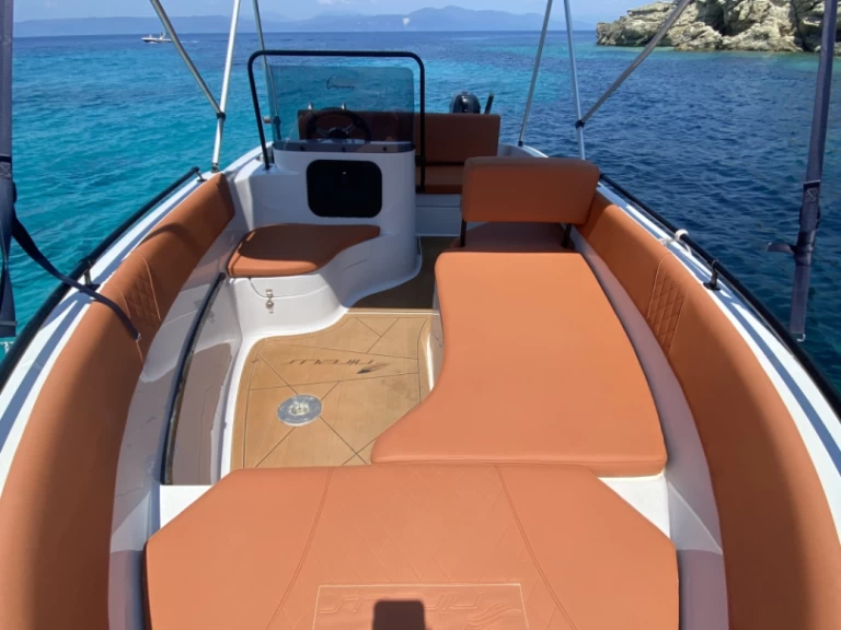 Alquiler de embarcaciones Nireus Optima enLákka en Samboat