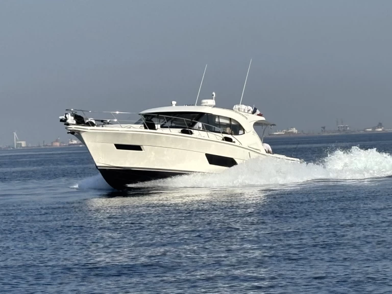 Alquiler de embarcaciones Riviera Riviera 445 enCannes en Samboat