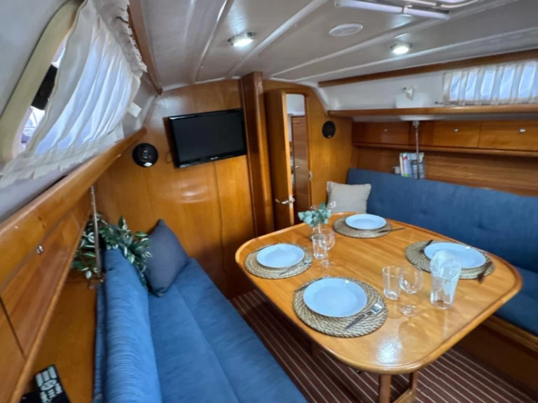 Velero para alquilar Puerto deportivo Marina Rubicon al mejor precio