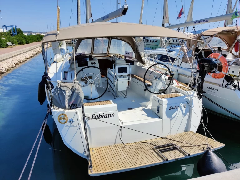 Alquiler de embarcaciones Jeanneau Sun Odyssey 449 enSukošan en Samboat