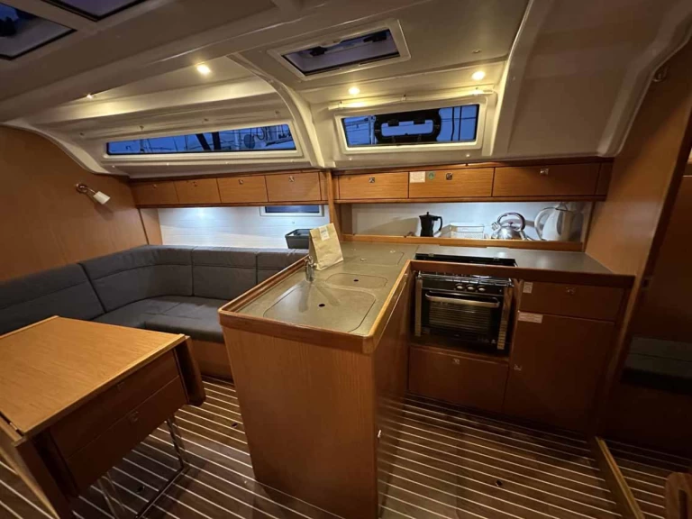 Bavaria Cruiser 37 de alquiler a Murter-Kornati