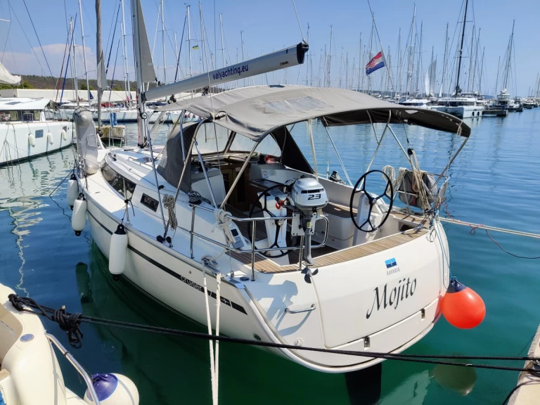 Alquiler Sukošan - Bavaria Cruiser 37 en SamBoat