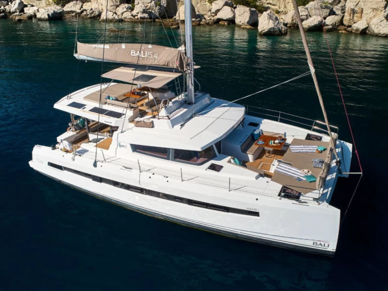 Bali Bali 5.4 de alquiler a Golfo Aranci