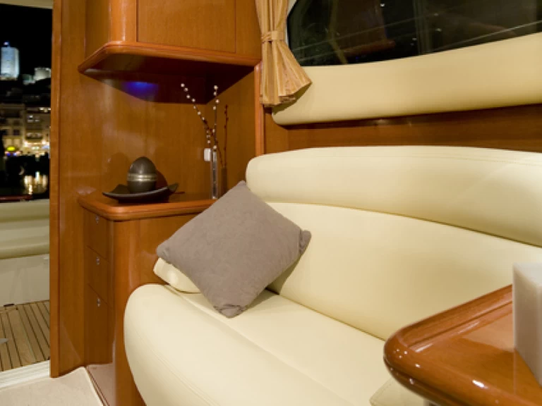 Alquiler de Prestige Prestige 36 en Panaji