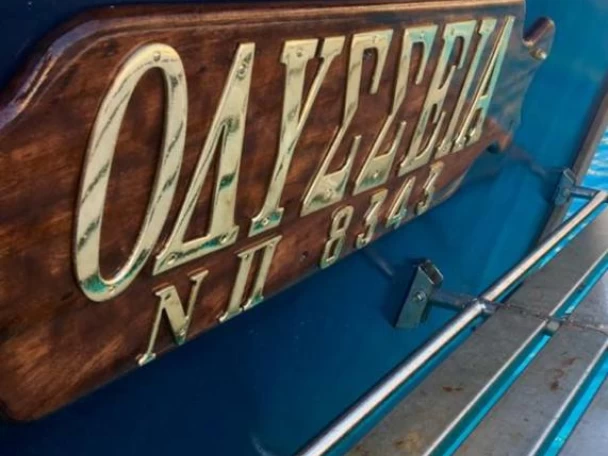 Alquiler Velero Custom Made con o sin  título de navegación