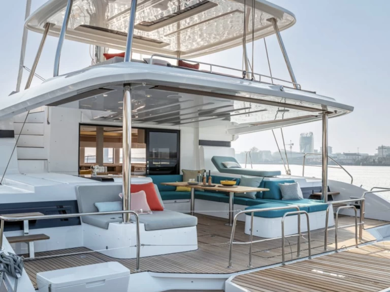 Alquiler de Catamarán, con o sin patrón Lagoon Bonifacio