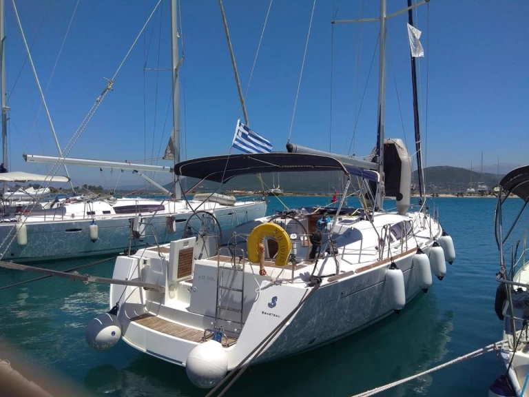 Alquiler de barcos Lefkáda barato de Oceanis 46