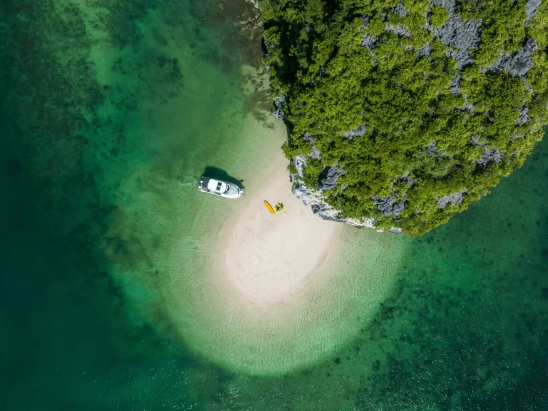 Jeanneau Merry Fisher 895 de alquiler a Hạ Long