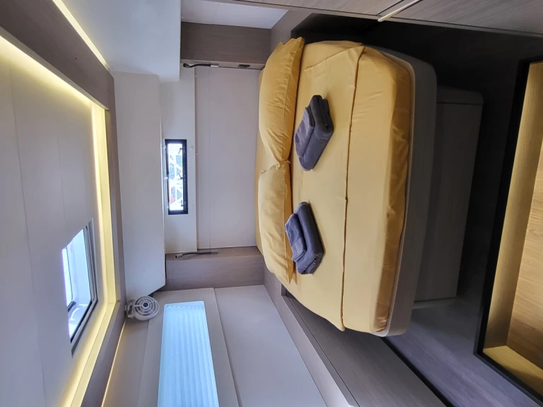 Alquiler Catamarán Lagoon con o sin  título de navegación