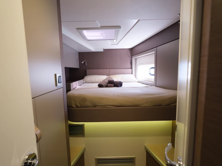 Catamarán para alquilar Capo d'Orlando al mejor precio