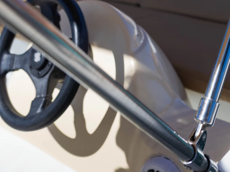 Alquiler de embarcaciones Mareti open 420 enSant Antoni de Portmany en Samboat