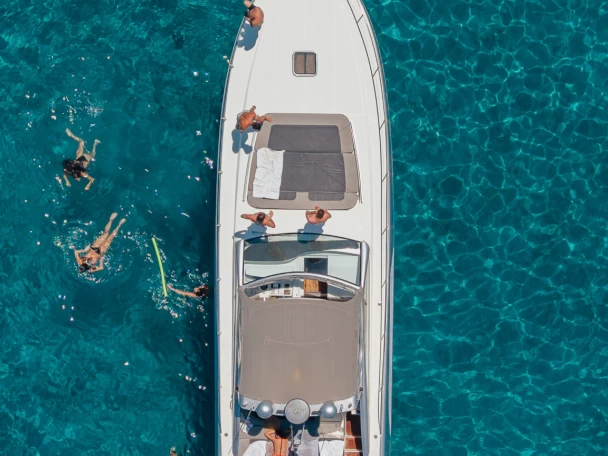 Alquiler Lancha Alfamarine con o sin  título de navegación