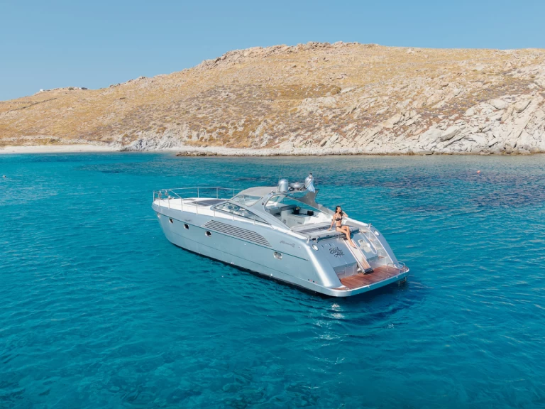 Lancha para alquilar Atenas al mejor precio