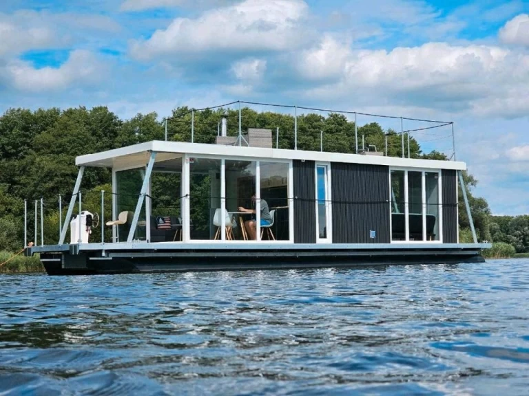 Alquiler de barcos Buchholz barato de 1st Class Buchholz