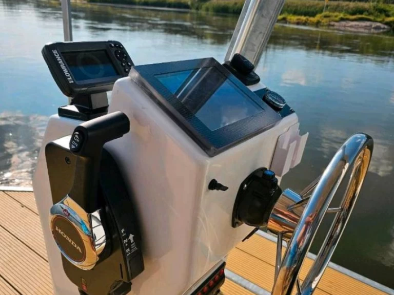 Alquiler de barcos Buchholz barato de 1st Class Buchholz