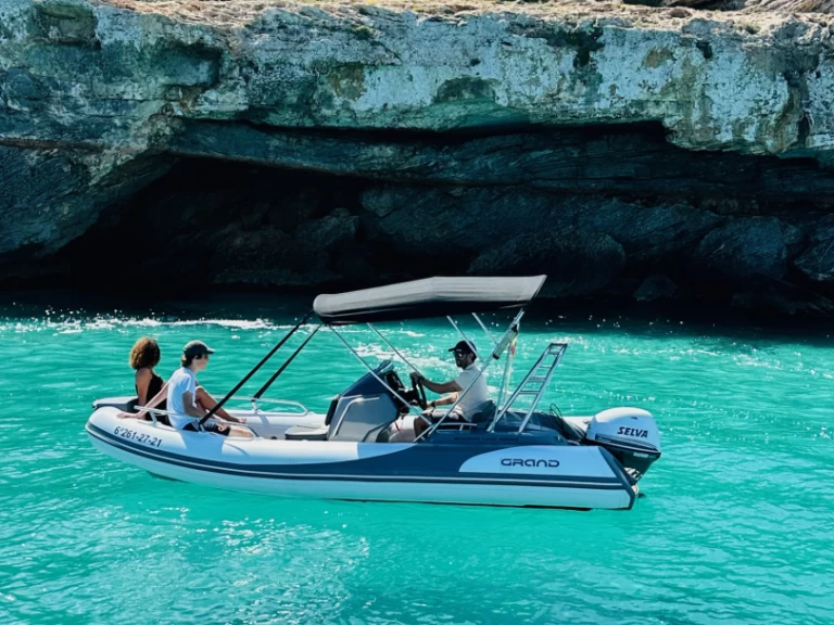 Alquiler de barcos s'Arenal barato de Grand 500