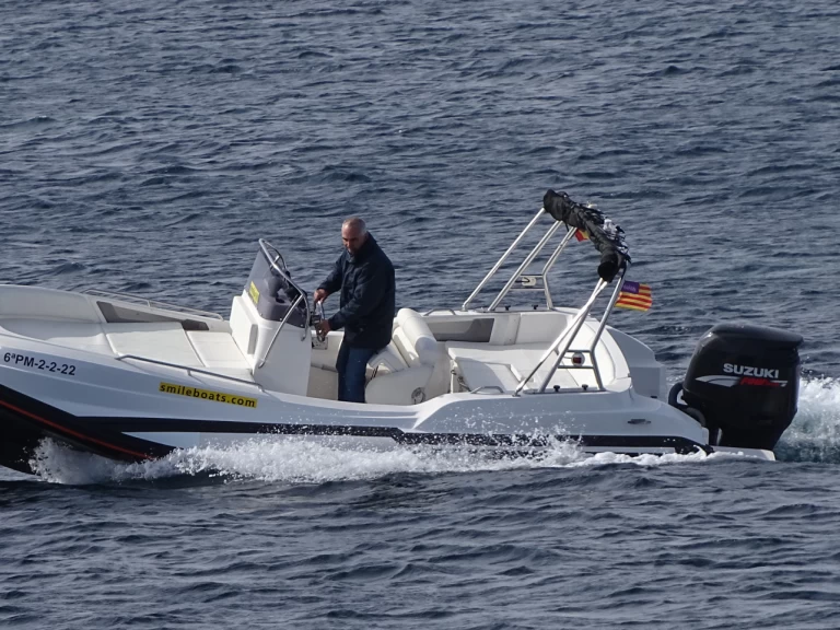 Alquiler Neumática Zar con o sin  título de navegación