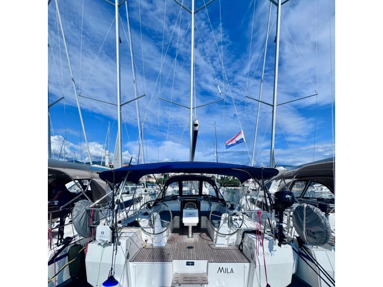 Alquiler de embarcaciones Bavaria Bavaria C38 enNovi Vinodolski en Samboat