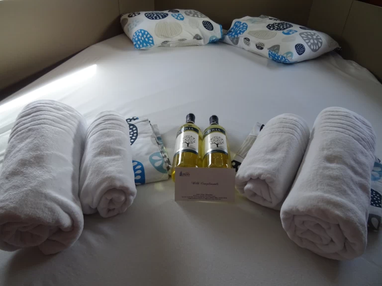 Alquiler de barcos Lefkáda barato de Oceanis 38