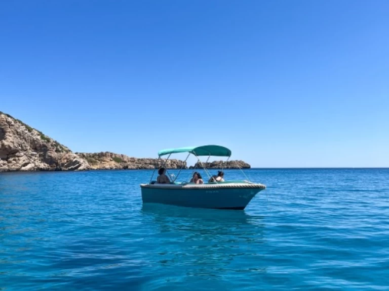 Alquiler de Marion 500 classic en Port d'Addaia (Puerto)