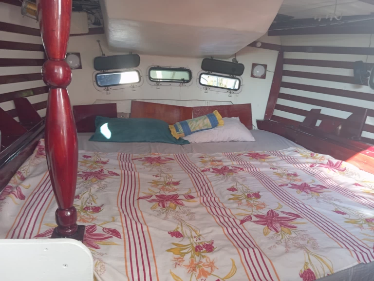 Alquiler Velero en Lívingston - CSY Walkover 44