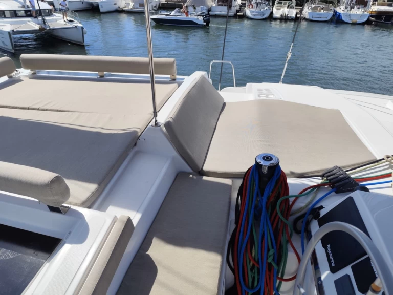 Alquiler Catamarán Bali con o sin  título de navegación