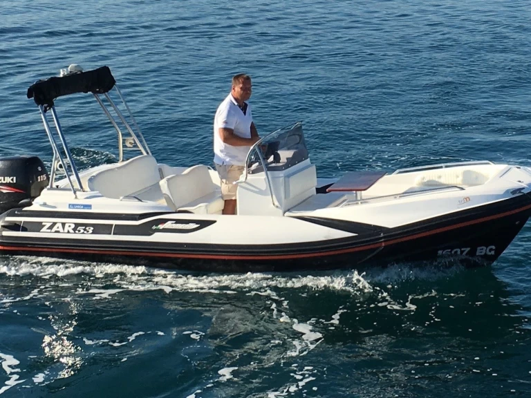 Neumática para alquilar Port de Pollença al mejor precio