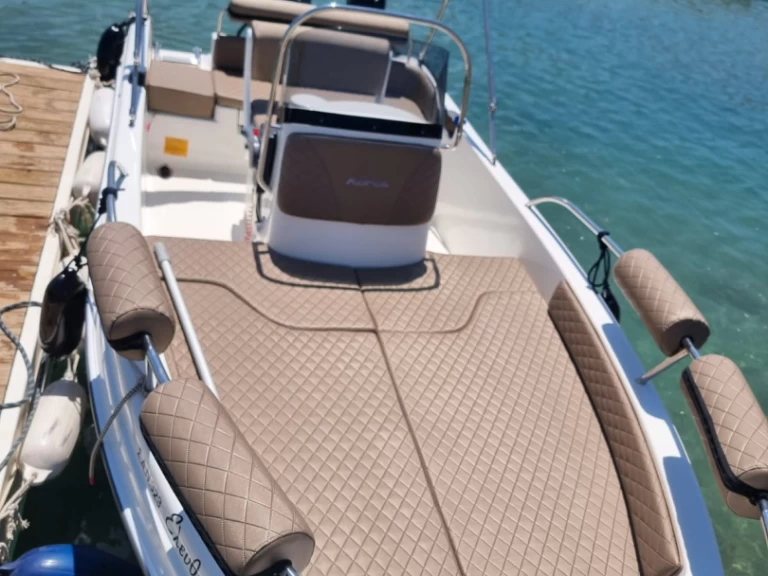 Alquiler Agios Nikolaos - Karel F17 en SamBoat