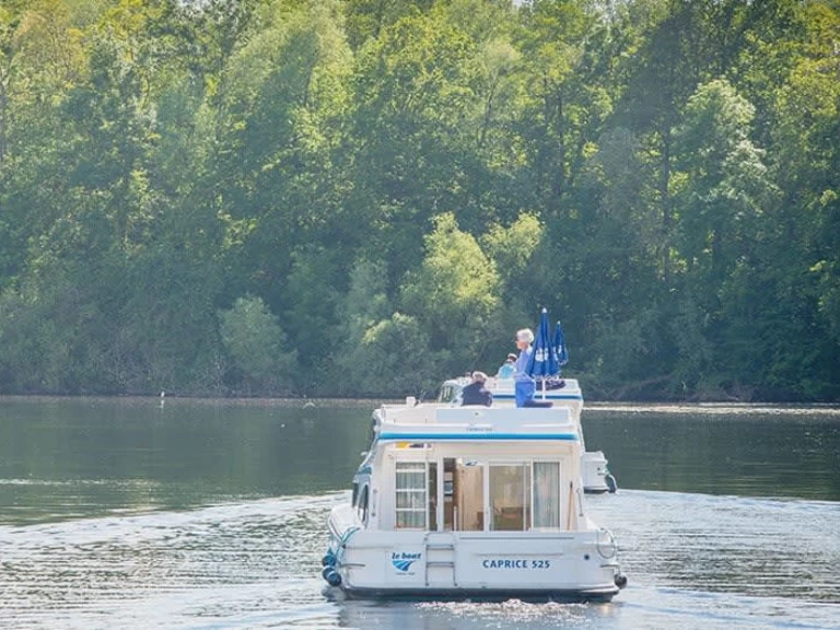 Alquiler Lancha Le Boat con o sin  título de navegación