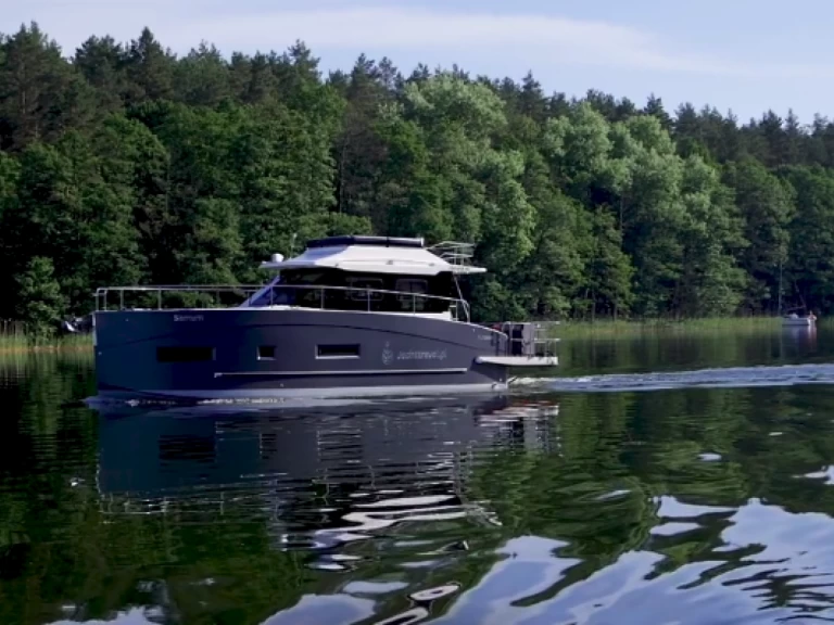 Alquiler de Yate de lujo, con o sin patrón Cobra Yachts Punat