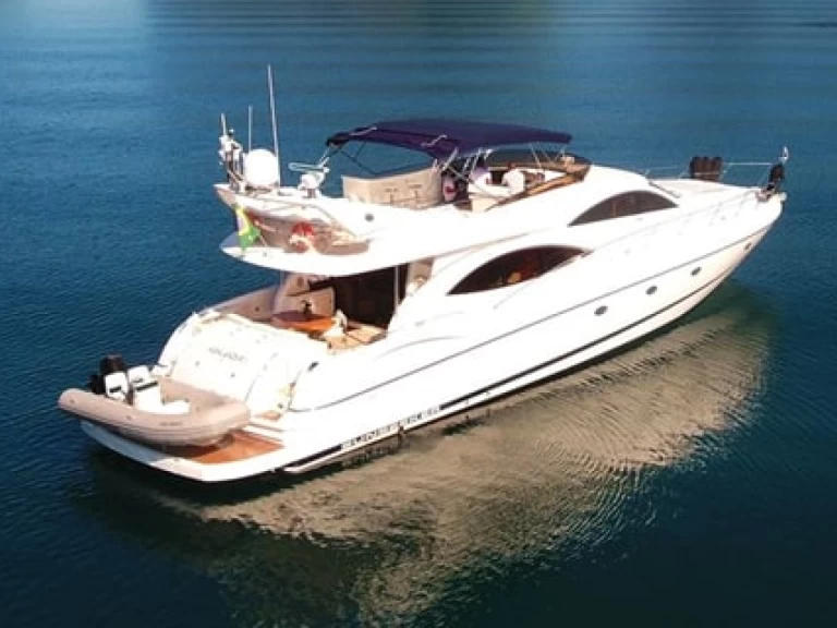 Sunseeker Manhattan 74 de alquiler a Angra dos Reis