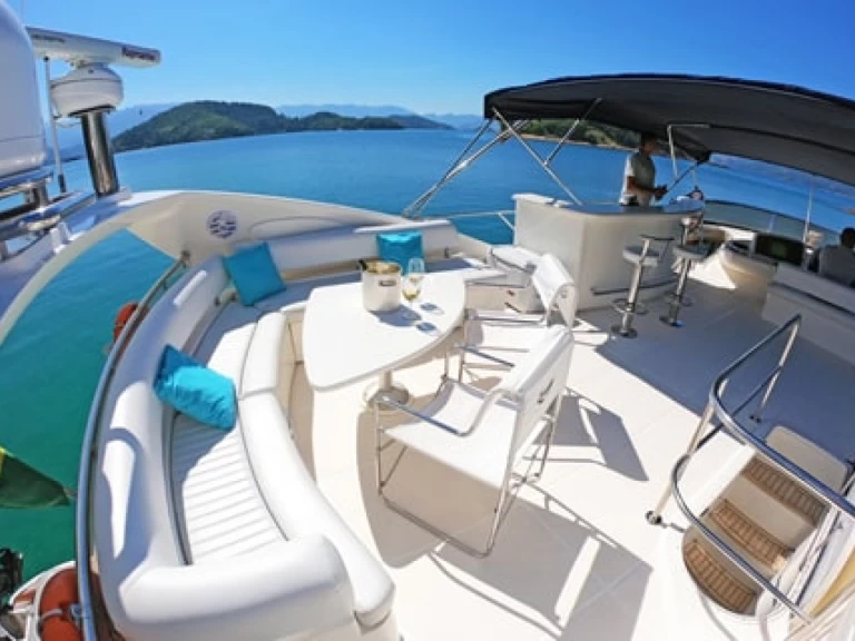 Alquiler de Sunseeker Manhattan 74 en Angra dos Reis