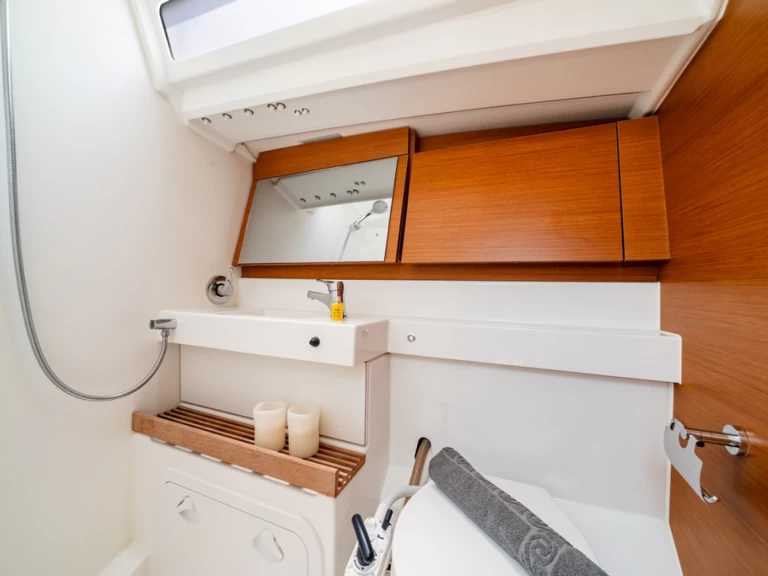 Alquiler Lávrio - Jeanneau Sun Odyssey 440 en SamBoat