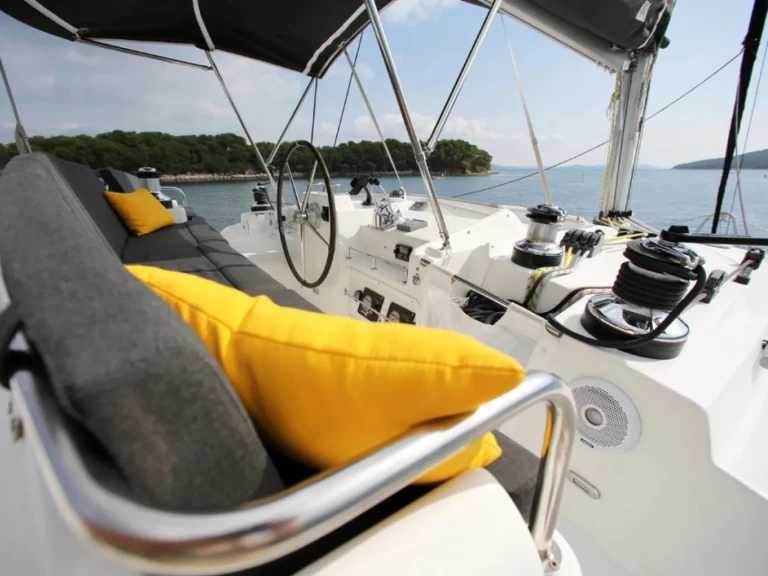 Alquiler de Catamarán, con o sin patrón Lagoon San Pedro del Pinatar