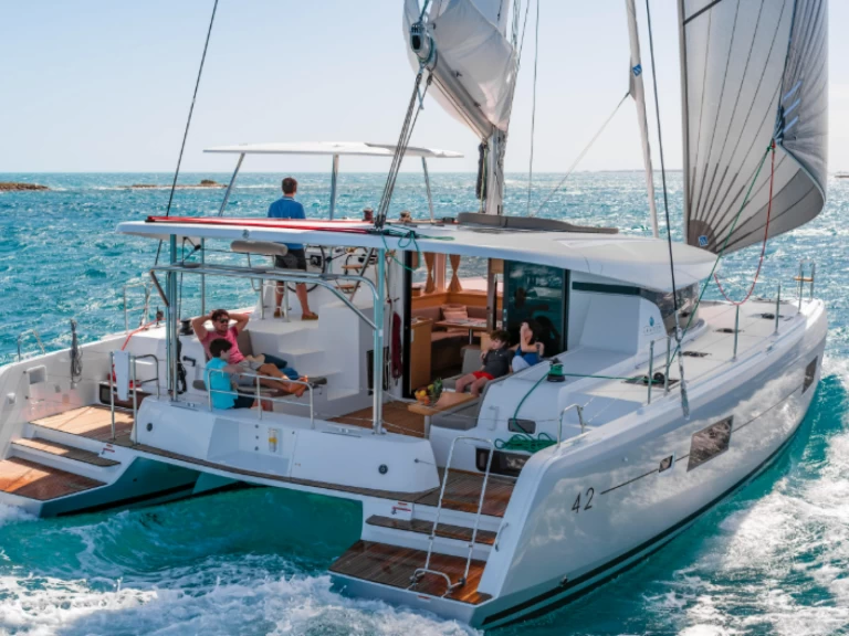 Alquiler de Lagoon Lagoon 42 en Pointe-à-Pitre