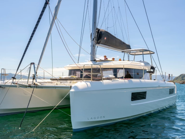 Lagoon Lagoon 43 de alquiler a Pointe-à-Pitre