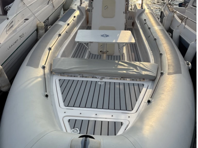 Neumática para alquilar Cavalaire-sur-Mer al mejor precio