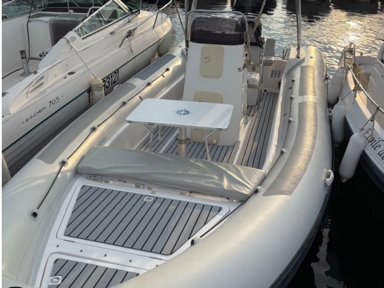 Valiant Valiant 760 Sport de alquiler a Cavalaire-sur-Mer