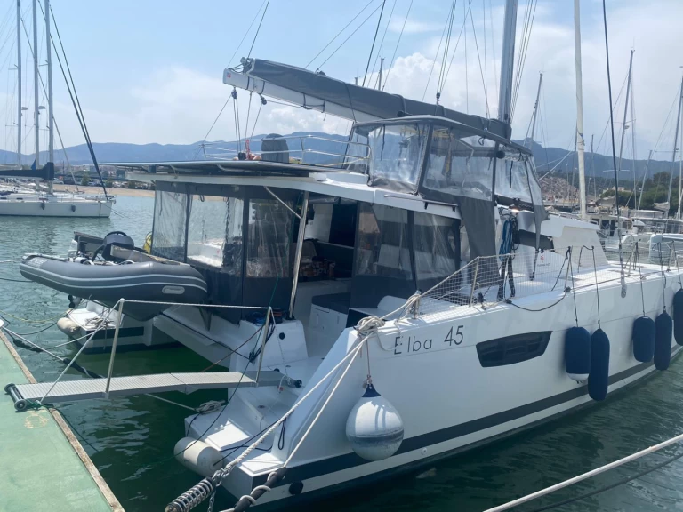 Alquiler de Catamarán, con o sin patrón Fountaine Pajot Le Marin