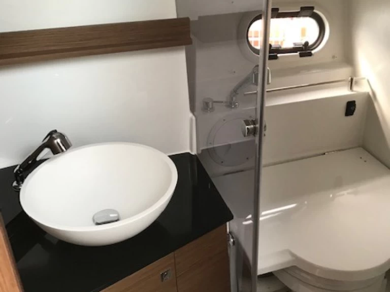 Jeanneau Cap Camarat 9.0 WA de alquiler a Alcocéber