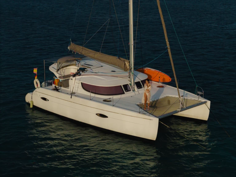 Alquiler de embarcaciones Fountaine Pajot LIPARI 41 EVOLUTION enSan Blas Islands en Samboat