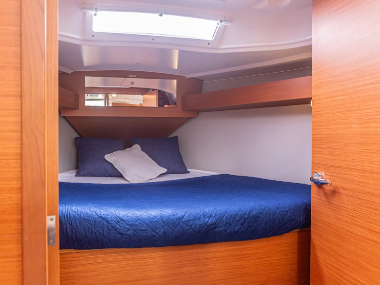 Alquiler de barcos Furnari barato de Dufour 360 Grand Large 2.20 draft