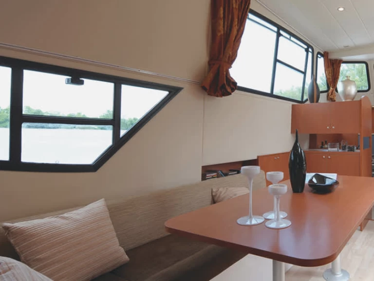 Alquiler de Le Boat Minuetto en Casale sul Sile