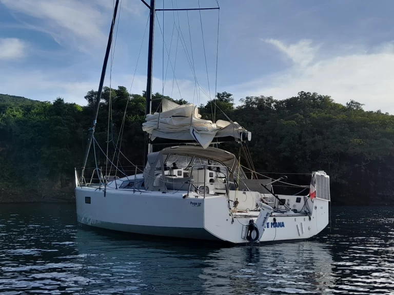 Alquiler Velero en Port de Fort-de-France - Pogo Structures Pogo 30