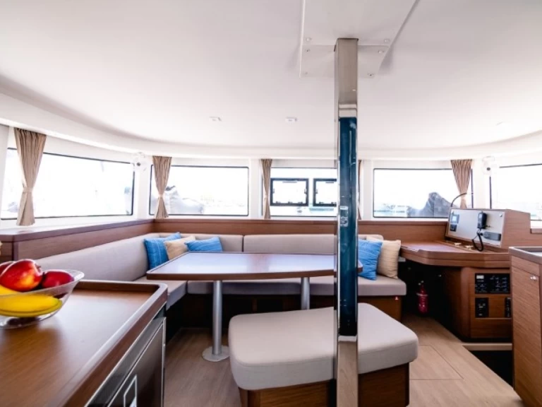 Alquiler de Lagoon Lagoon 42 en Miconos (Isla)