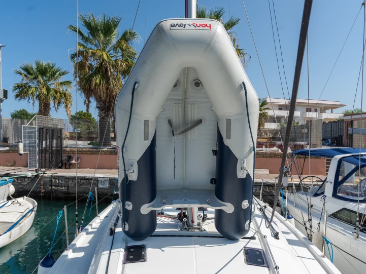 Alquiler de embarcaciones Bénéteau Oceanis 40.1 enOlbia en Samboat
