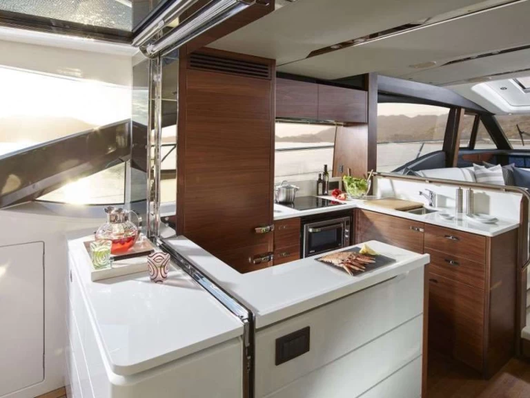 Yate de lujo para alquilar Phuket (City) al mejor precio